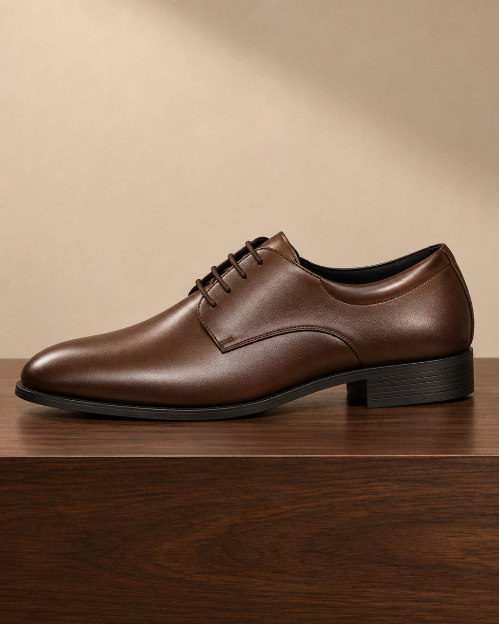 ELLARD brown Derby side profile